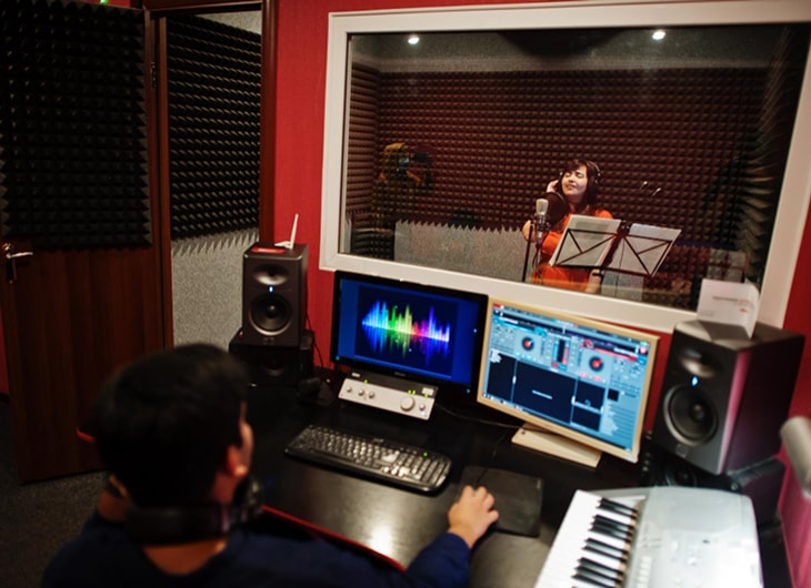 Cara Setting Monitor Panggung untuk Musisi: Panduan Lengkap dan Praktis