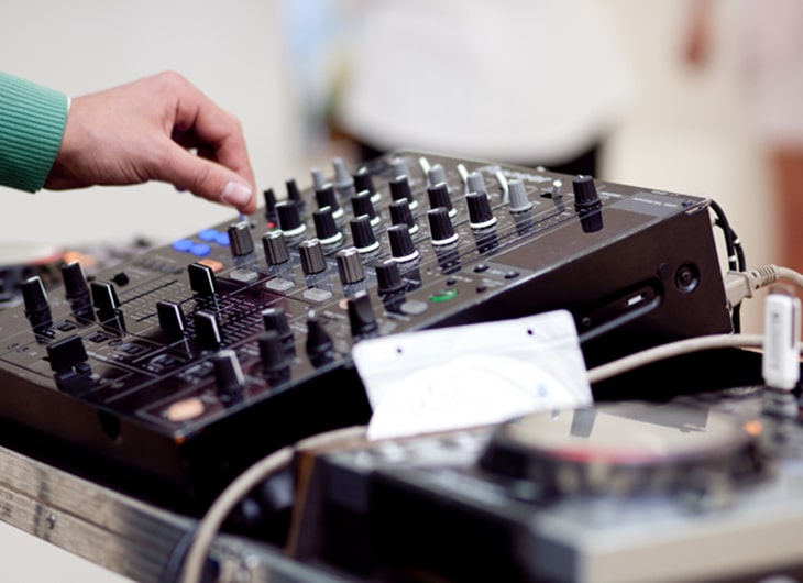 Daftar Sound System Terbaik di Bawah 5 Juta: Pilihan Terjangkau, Suara Berkualitas