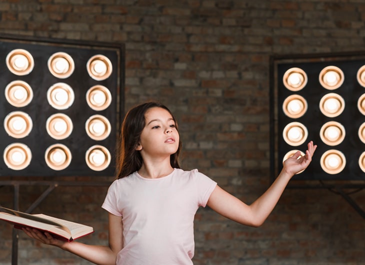 Jenis-jenis Lampu Panggung dan Fungsinya